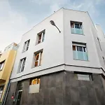 El Corazon En El Puerto By Villagrancanaria